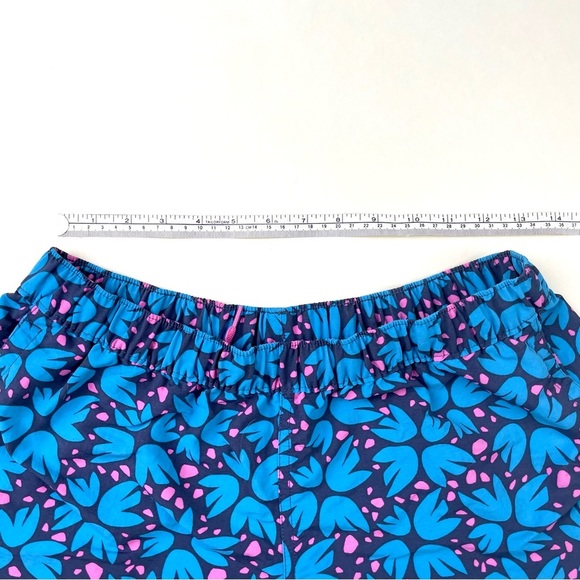 Patagonia Blue Floral Women's Shorts - Picture 4 of 5